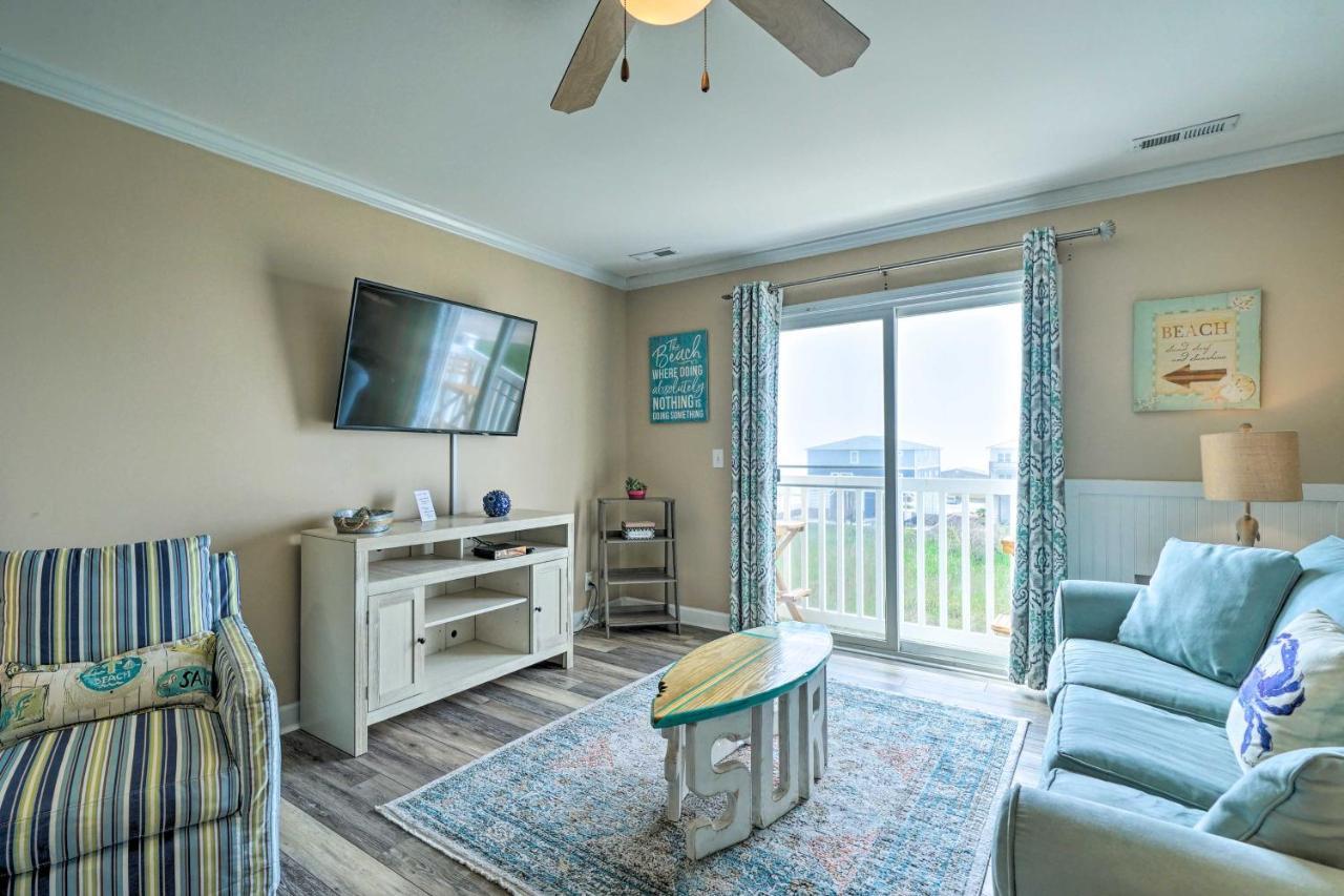 Ocean-View Oak Island Condo, 1 Block To Beach! Bagian luar foto