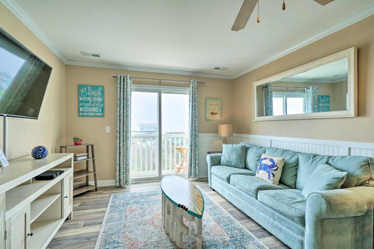 Ocean-View Oak Island Condo, 1 Block To Beach! Bagian luar foto