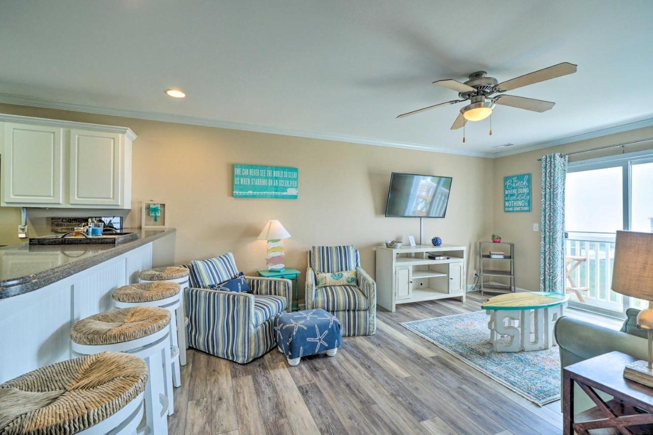 Ocean-View Oak Island Condo, 1 Block To Beach! Bagian luar foto